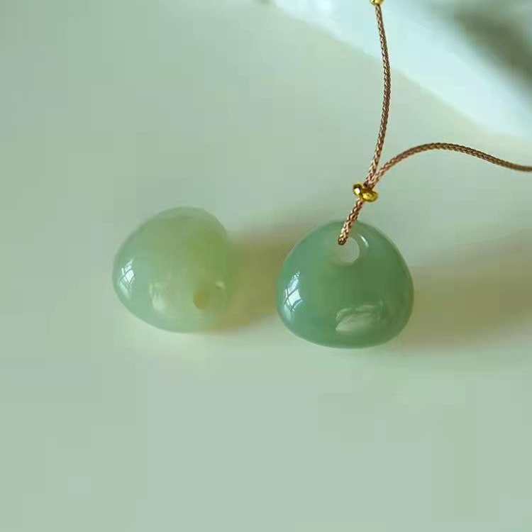 Mặt Dây Chuyền Ngọc Bích May Mắn