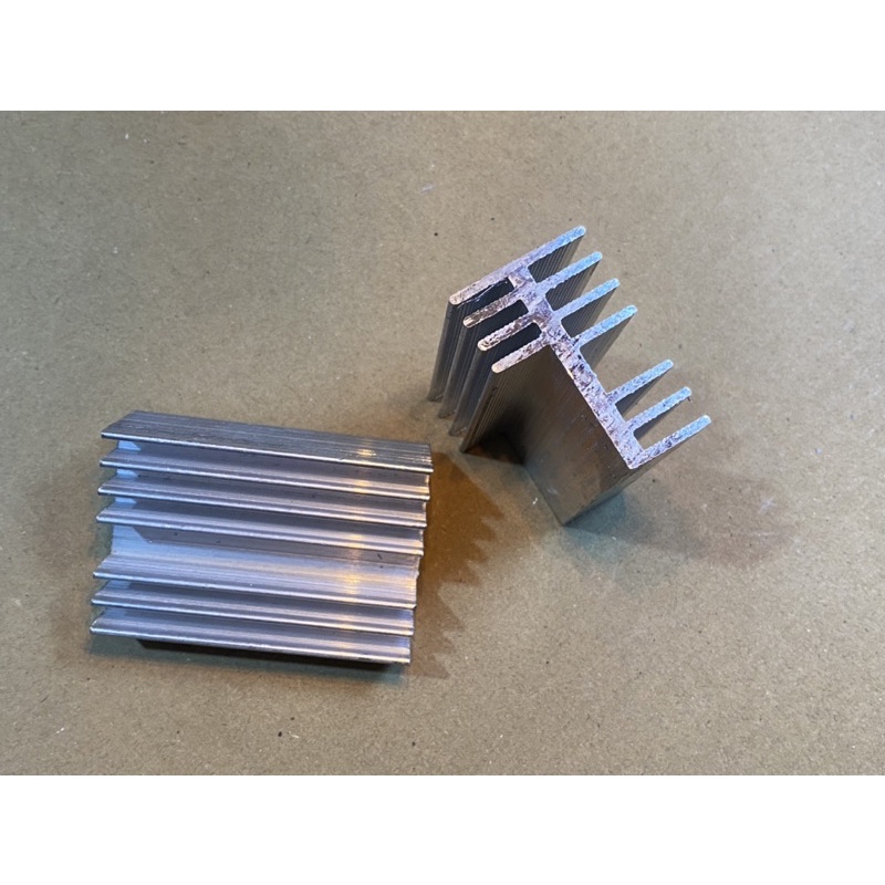 Nhôm Tản nhiệt Chử T kích thước 70mmx45mmx17mmx32mm