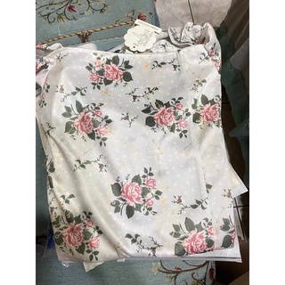 Váy Hoa Tay Bồng Xẻ Tà
