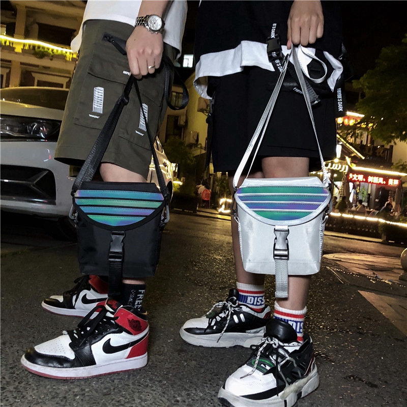 Túi đeo chéo chống thấm nước thời trang hiện đại | BigBuy360 - bigbuy360.vn