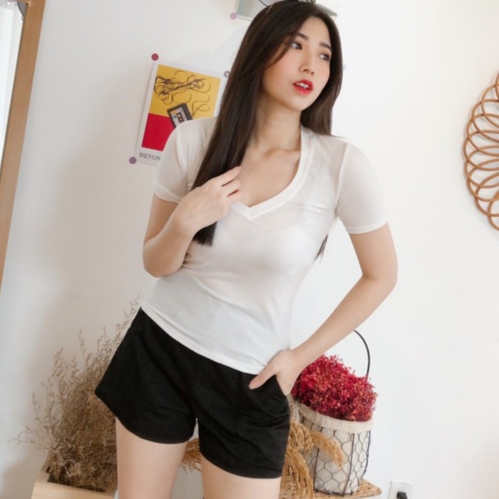 Áo Kiểu Tay Ngắn Cổ Tim _ Dáng Ôm Body Chất Lụa Mỏng Mịn Mát _ Kèm Ảnh Thật
