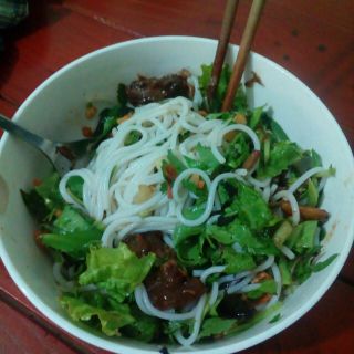 Bún khô sản xuất thủ công