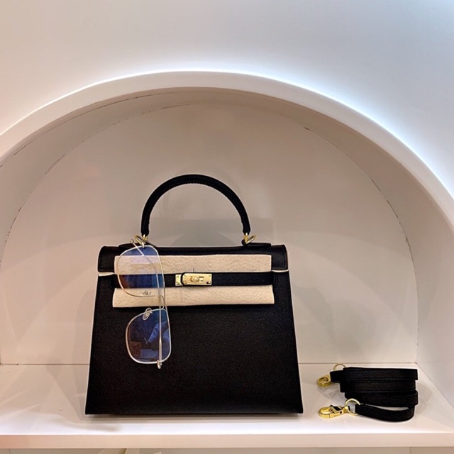 Túi xách QUẢNG CHÂU CAO CẤP Hơi Mệt