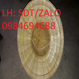 Mũ đan bằng lá cọ