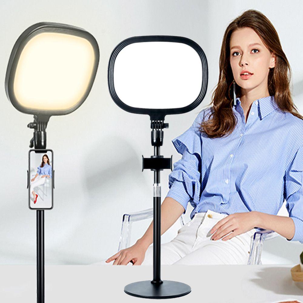 Đèn LED Chiếu Sáng Trong Studio Chụp Ảnh