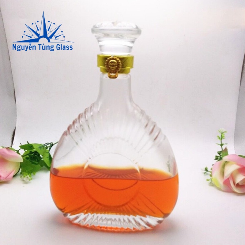Vỏ Bình Thủy Tinh XO Đựng Rượu 500ml, Chai XO Tam Giác Sang Trọng