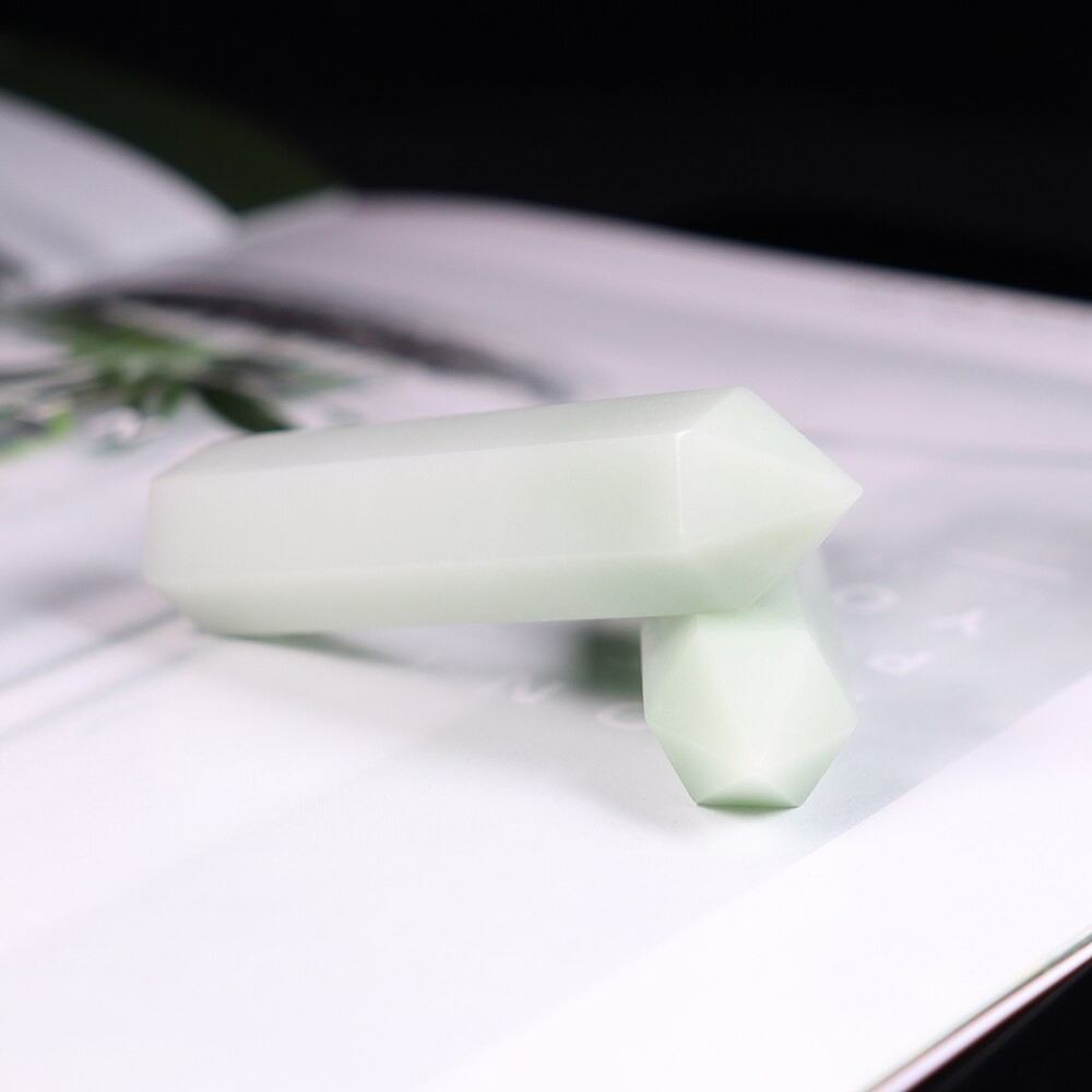 Trụ đá thanh tẩy Donghai natural crystal