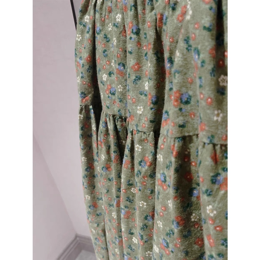 𝗺𝗶𝗲 𝘀𝘁𝘂𝗱𝗶𝗼 - HÀNG CÓ SẴN Chân váy chun lưng thoải mái xanh hoa nhí vintage