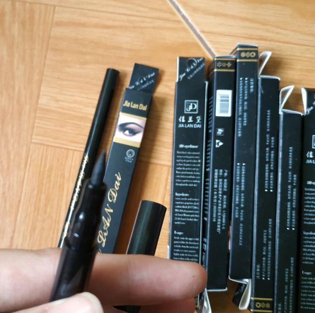 Dạ kẻ mắt Sumi xả nghỉ bán | BigBuy360 - bigbuy360.vn