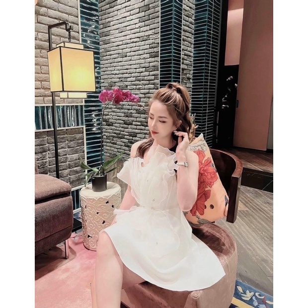 Đầm hai dây phối voan ngực xếp ly đính