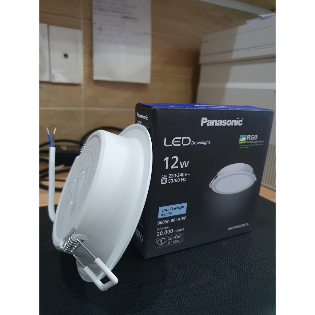 Đèn Led Downlight 12W Panasonic NNV70062WE1A\NNV70042WE1A\NNV70032WE1A