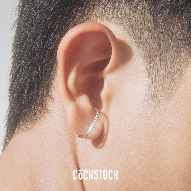 TRIDENT EARRING ( giá 1 chiếc)