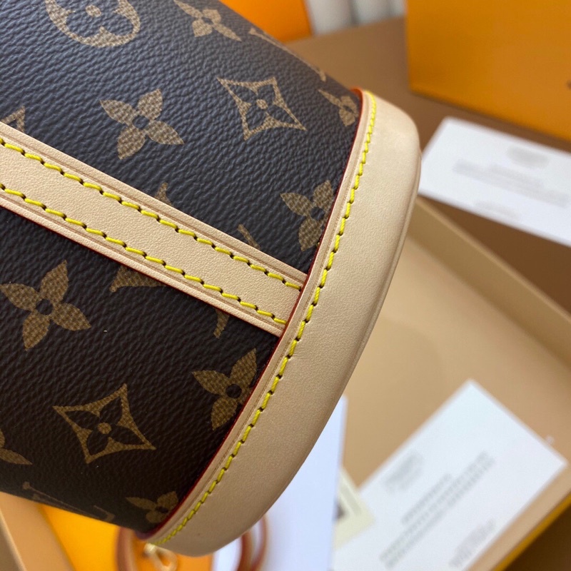 Túi xách đeo chéo nữ thương hiệu cao cấp Louis Vuitton LV Duffle da thật hàng vip 1-1