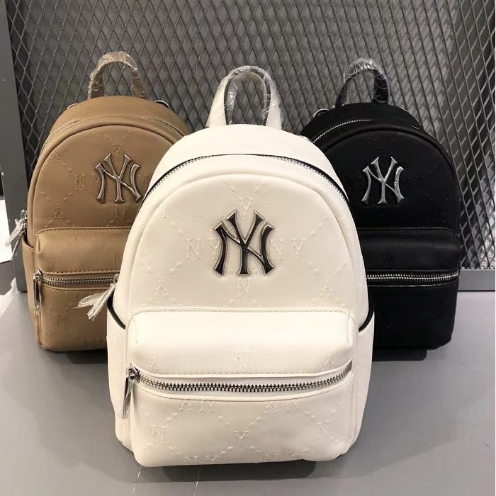 Balo da nữ NY Monogram Diamond Embo Mini size 19 màu đen cá tính