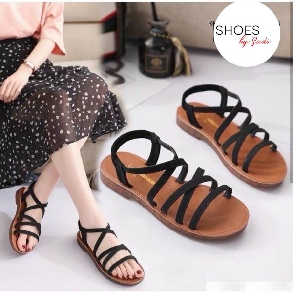 Sandal nữ nhiều quai mảnh SUDI SD012-AKA 2 màu kem và đen phù hợp học sinh, sinh viên, người đi làm