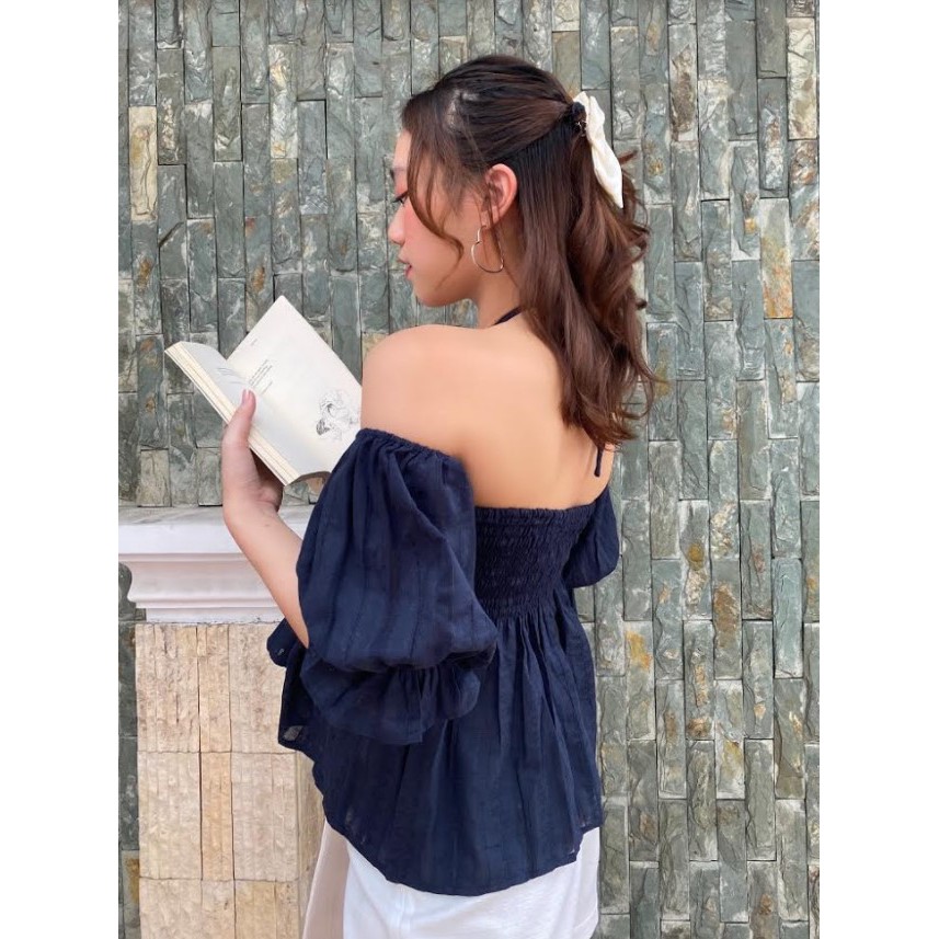 Áo kiểu nữ trễ vai cúp ngực thời trang GAGO tie-neck open shoulder top màu xanh đen GA3401 | BigBuy360 - bigbuy360.vn