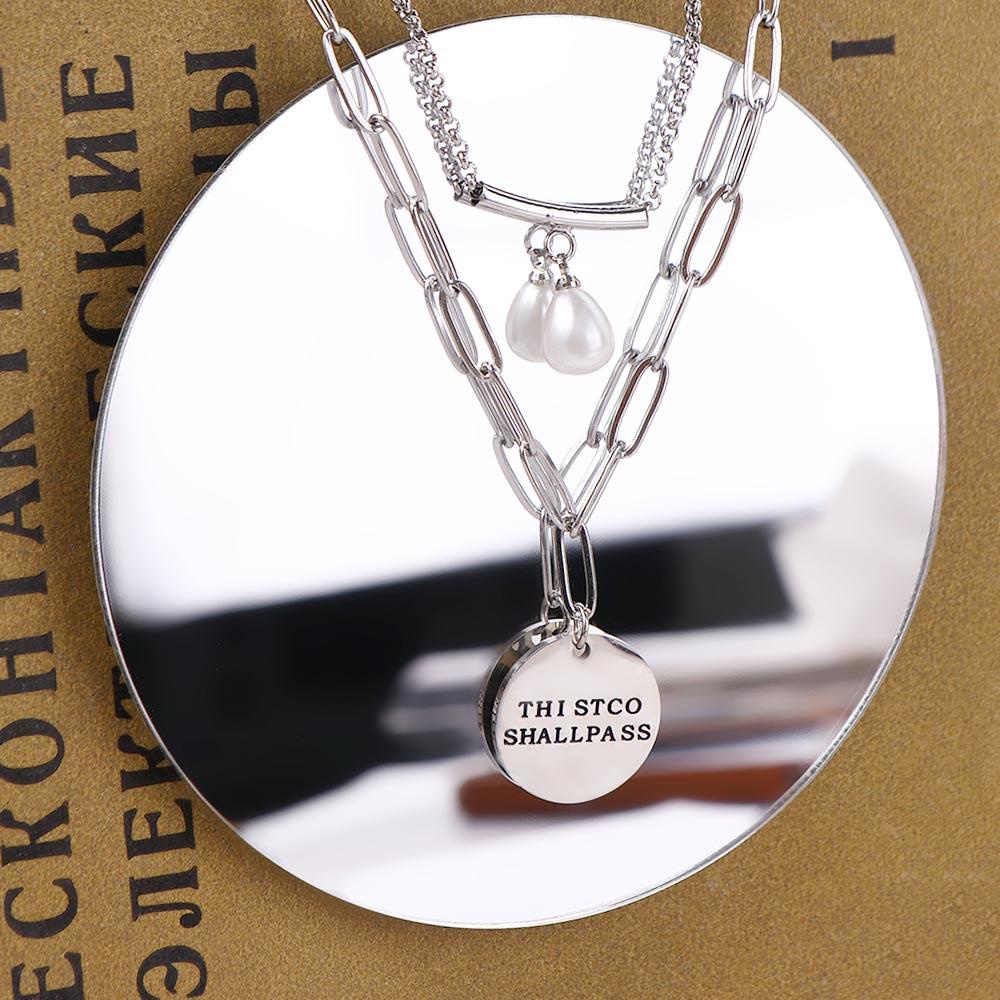 Qqmall Vòng Cổ Choker Hai Lớp Mặt Đồng Xu Và Chữ Phong Cách Cổ Điển