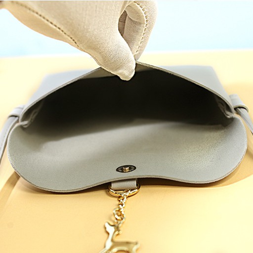 Túi Đeo Chéo Da Pu Đính Móc Khóa Hình Hươu Xinh Xắn Cho Nữ ph026- hình thât