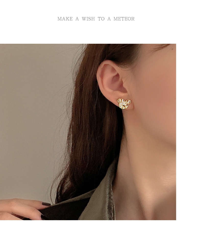 Hoa tai mạ bạc hình chú gấu đơn giản đáng yêu