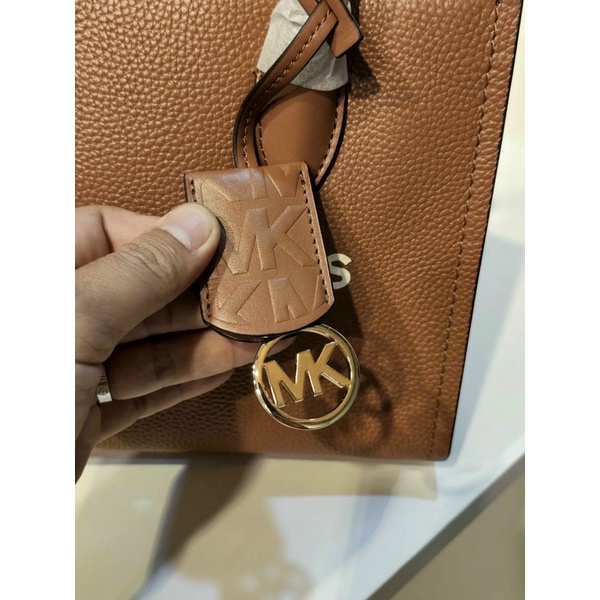 Túi Michael Kors