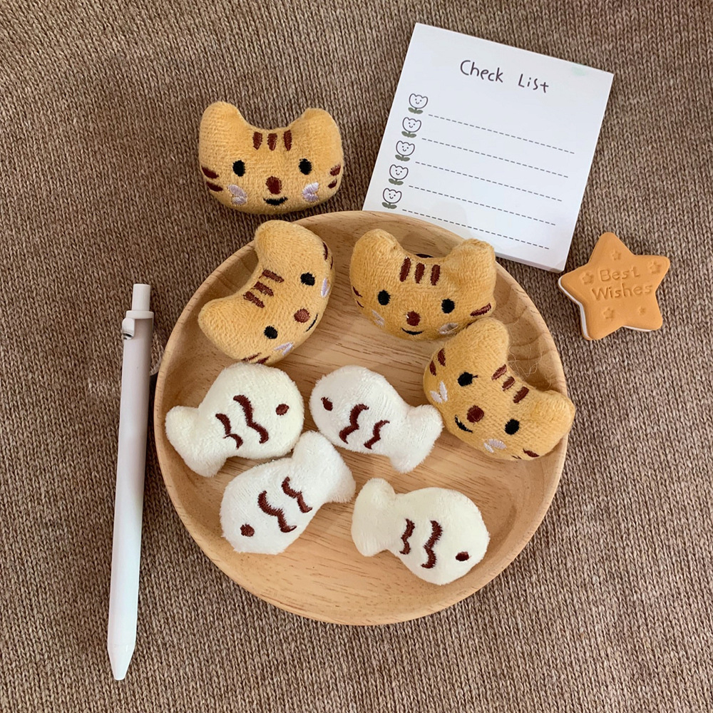 Ghim Cài Áo Hình Mèo Nhồi Bông Đáng Yêu