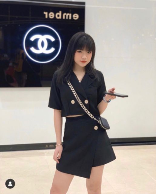 Áo vest blazer kèm chân váy | BigBuy360 - bigbuy360.vn