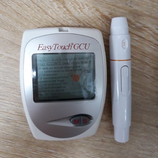 Combo máy đường huyết 3 trong 1 EasyTouch GCU, 10 que mỡ máu, 25 que đường, 50 que gout