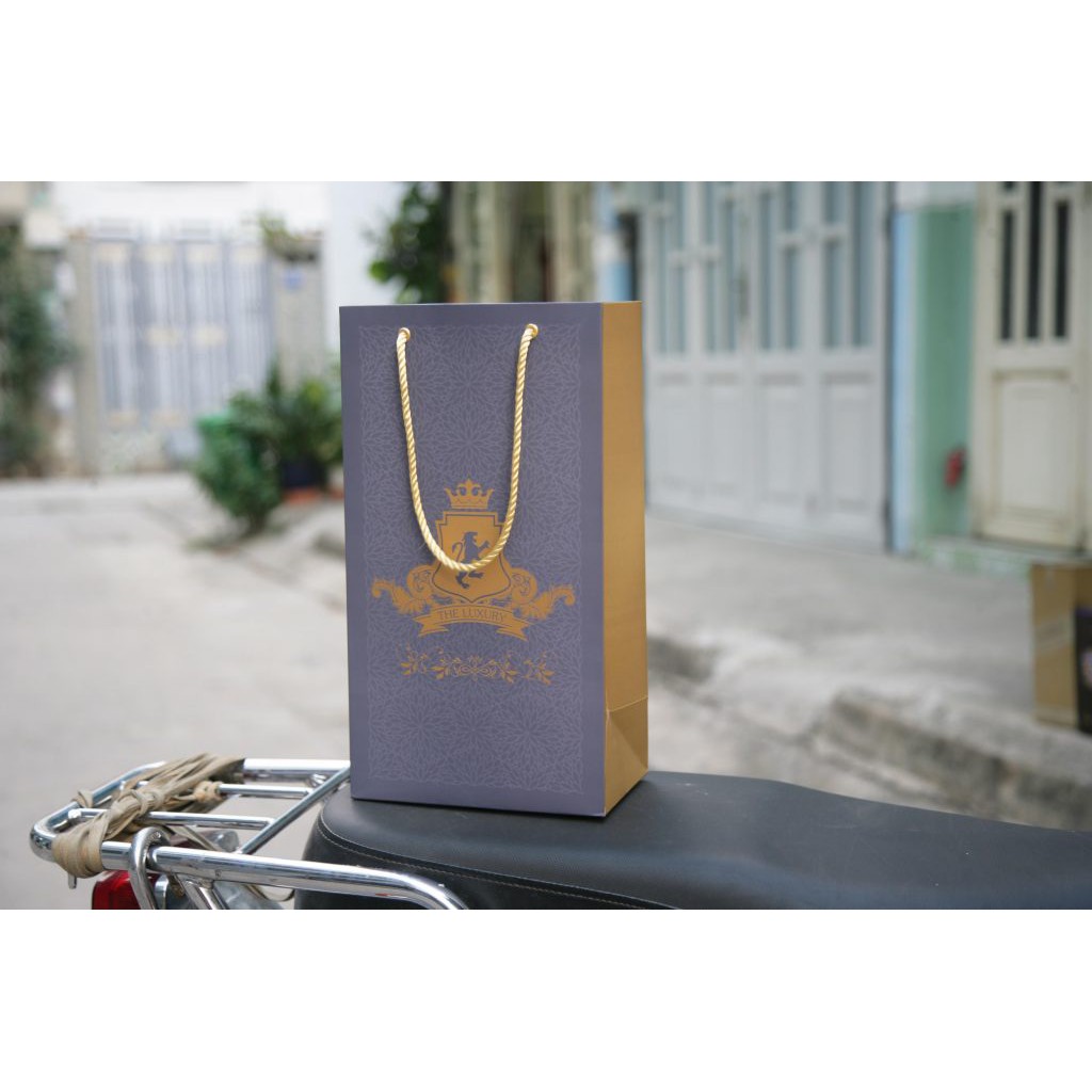 CHUYÊN SỈ_Mẫu 21 Combo 10 túi giấy đựng rượu size 35x19x12cm | BigBuy360 - bigbuy360.vn