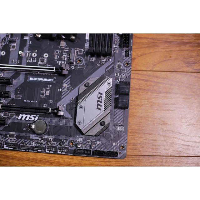 Bo mạch chủ MSI B450 Tomahawk cũ - Bo mạch chủ đẹp người đẹp cả nết