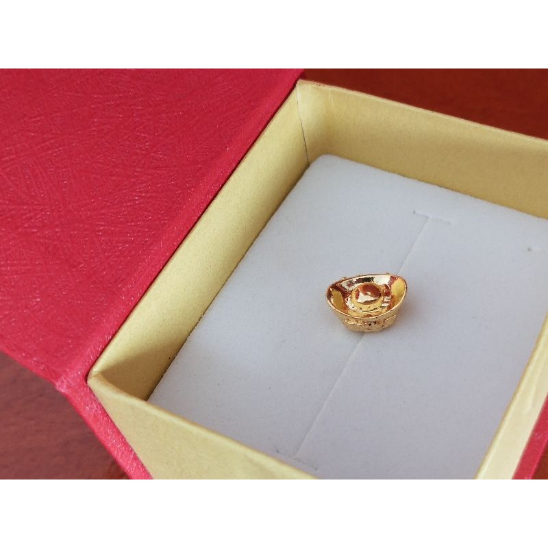 Charm Thỏi Vàng Xâu Vòng