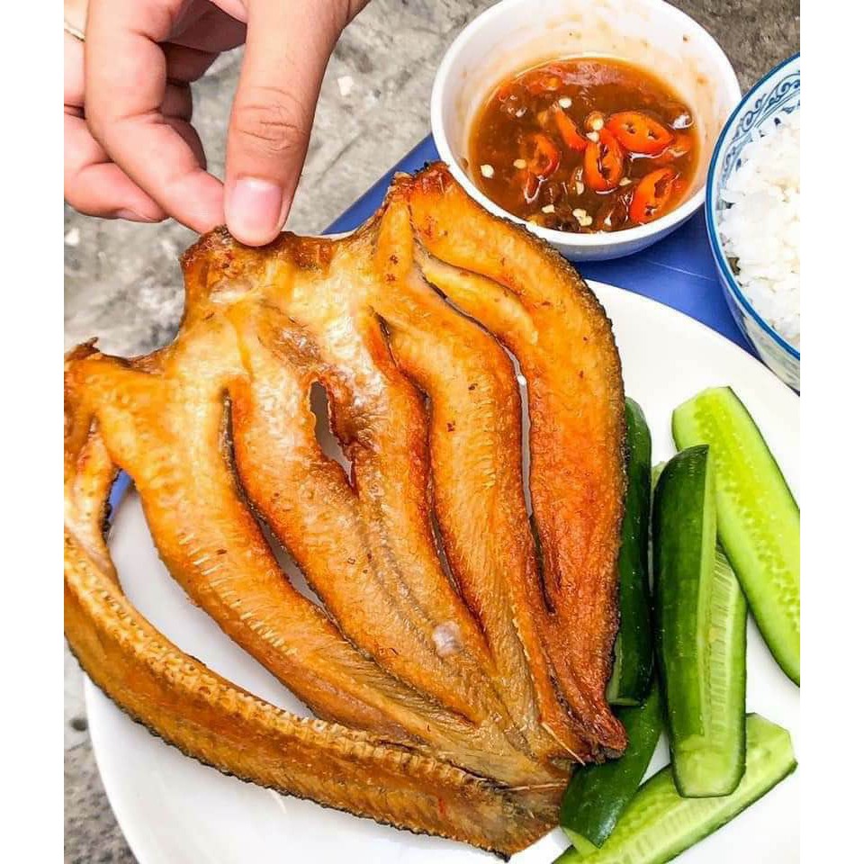 Khô cá lóc Bến Tre , phơi đủ 3 nắng chất lượng thơm ngon,thịt dai ngọt,bảo quản sạch an toàn vệ sinh