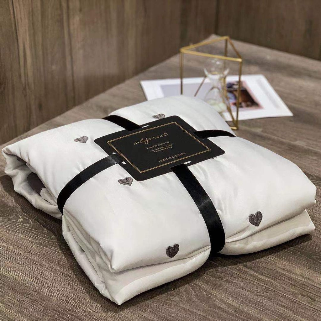 Bộ chăn chần hè - ga gối lụa tencel 60s thêu tim  thiên nhiên tơ cao cấp mát lạnh mềm mịn - ghi