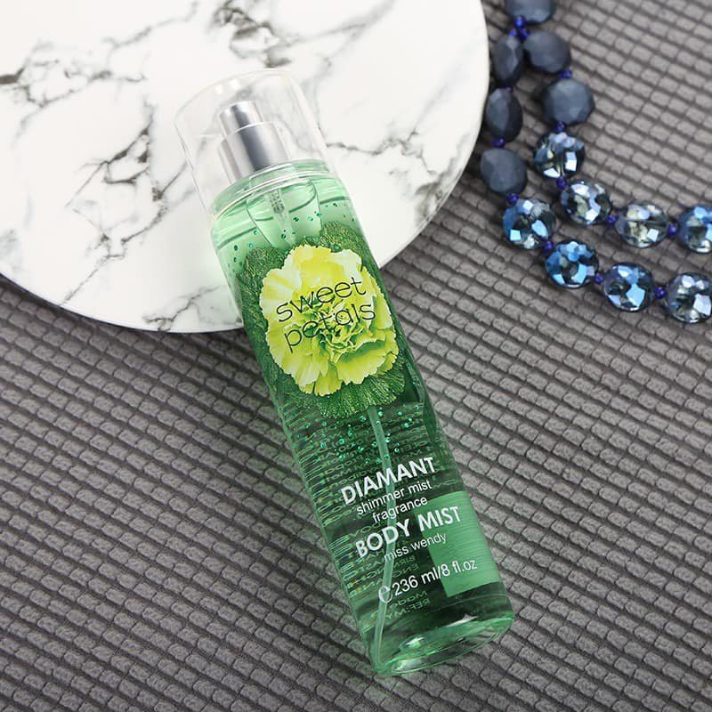 Một Chai Body Mist DIAMANT 236Ml Giao Ngẫu Nhiên | BigBuy360 - bigbuy360.vn