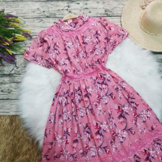 ĐẦM XÒE HOA PHỐI REN CỔ BÈO