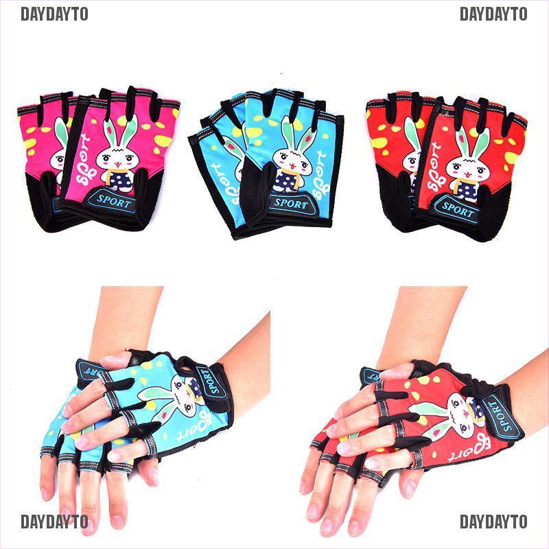 Găng Tay Thể Thao Hở Ngón Chống Trượt Cho Trẻ Em