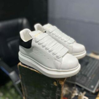 Giày sneakers Mcq
