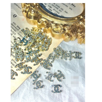 CHARM TRANG TRÍ NAIL MÃ MỚI