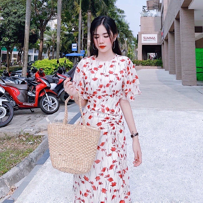 Đầm hoa đỏ tùng rút dây