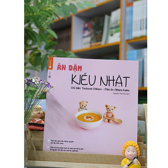 Sách - Ăn Dặm Kiểu Nhật - Tác giả: Tsutsumi Chiharu Tặng Bookmark