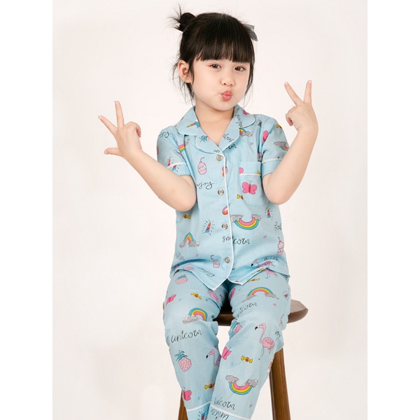 Pijama cho bé gái áo cộc quần dài màu xanh hình unicorn