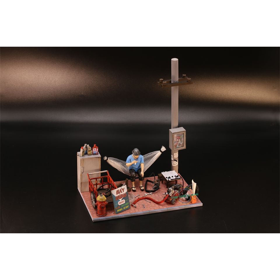 MÔ HÌNH SÀI GÒN XƯA VÀ NAY - SỬA XE VỈA HÈ - GP03