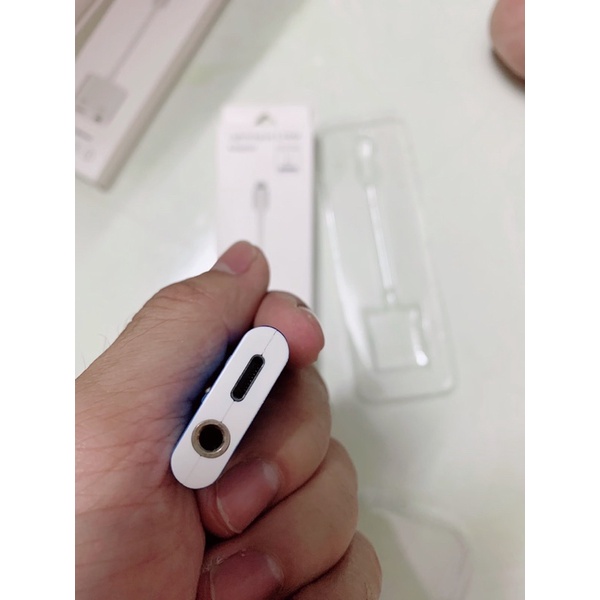 Jack Chuyển đổi tai nghe sang 3.5mm có mic kèm chân sạc Cần bật Bluetoothh