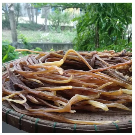 100gram Râu mực , là món ăn phổ biến ở các vùng biển Quảng Nam, đặc sản Đà Nẵng. râu mực khô râu khô mực