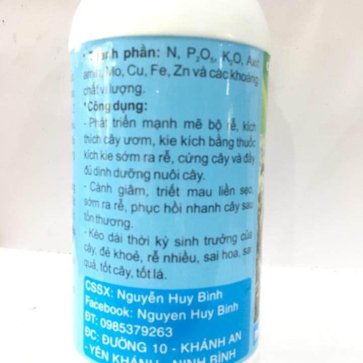 Chế phẩm Ngọc Linh siêu kích rễ cực mạnh và bổ sung dưỡng chất chuyên dùng cho Phong lan chai 250ml.