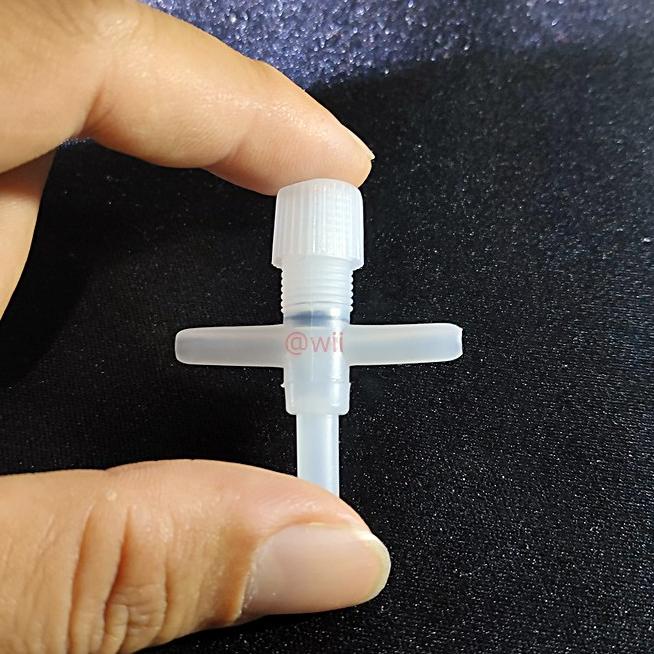 Ngôi SaoVòi Phun Nước Hình Chữ T Bằng Nhựa Tiện Dụng Cho Hồ Cá Cảnh