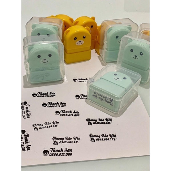 Con dấu khắc tên cho bé trên quần áo không phai