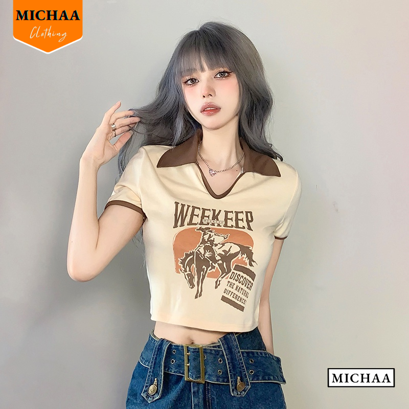 Áo Croptop Ôm Body Nữ WEEKEEP Cổ Bẻ Xẻ V Tay Ngắn, Áo Thun Croptop Kiểu In Họa Tiết - MICHAA CR83