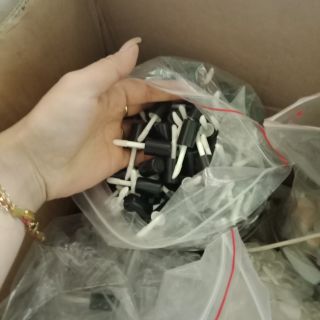 200v son kem mini ,vo son kem mini siêu chắc tay còn 500v chi nào lấy hết nhanh tây ib e ngân ạ giá. Iu thuong cho c