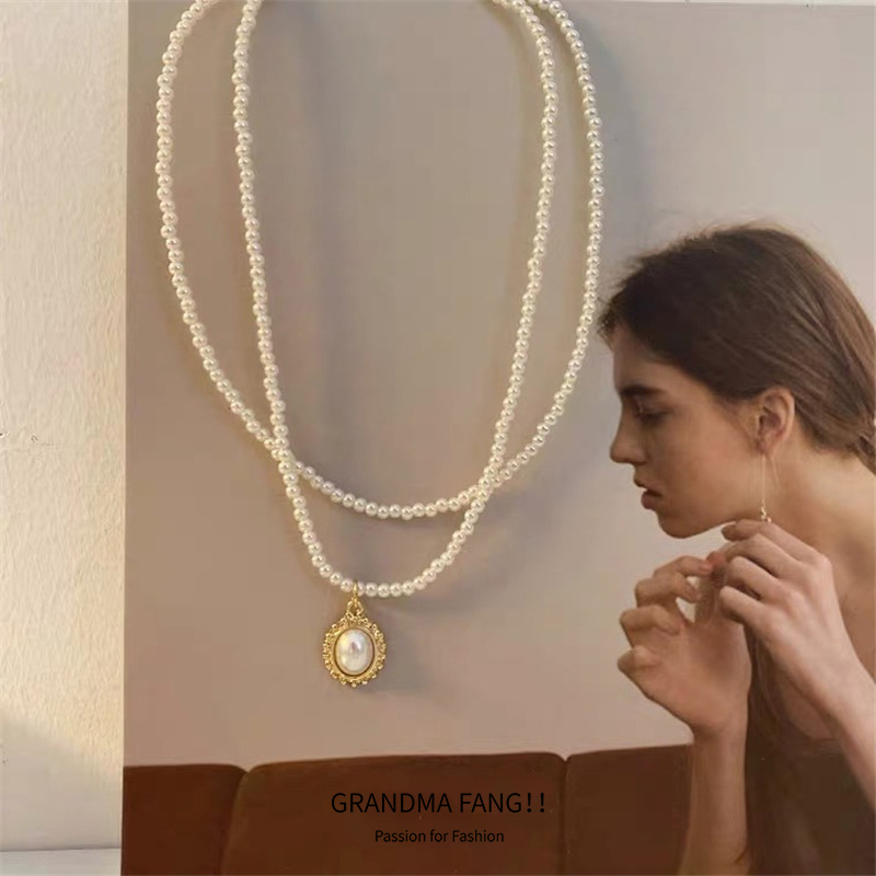 Vòng cổ đính ngọc trai giả phong cách cổ điển dành cho nữ
