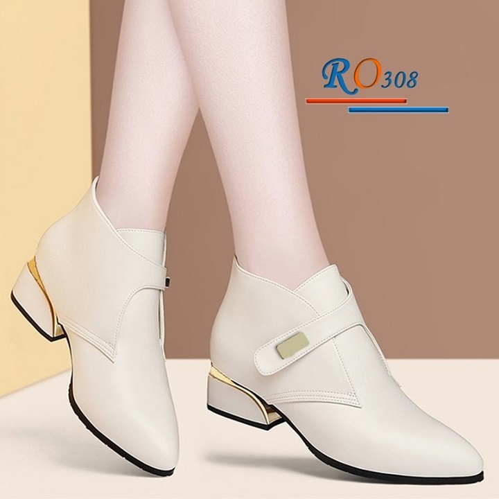 Giày boot nữ cổ thấp 4cm hàng hiệu rosata hai màu đen kem ro308